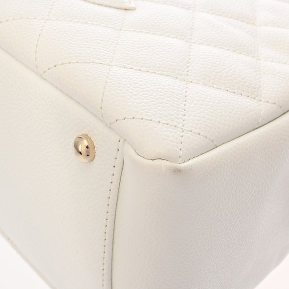 CHANEL Chanel Matelasse PTT Petit Time Rest Tote White A18004 Women's Caviar ... - Picture 6 of 10